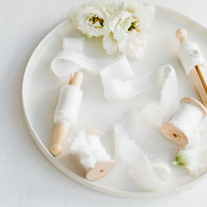 Silk ribbon Schneeweiß for wedding invintation, bouquets and all wedding styling, Charmeuse silk - Image 5