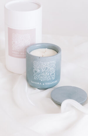 personalisierte DUFTKERZE DUSTY BLUE Groß - Image 3