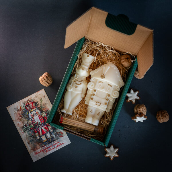 Weihnachtskerze Mäusekönig und Nussknacker